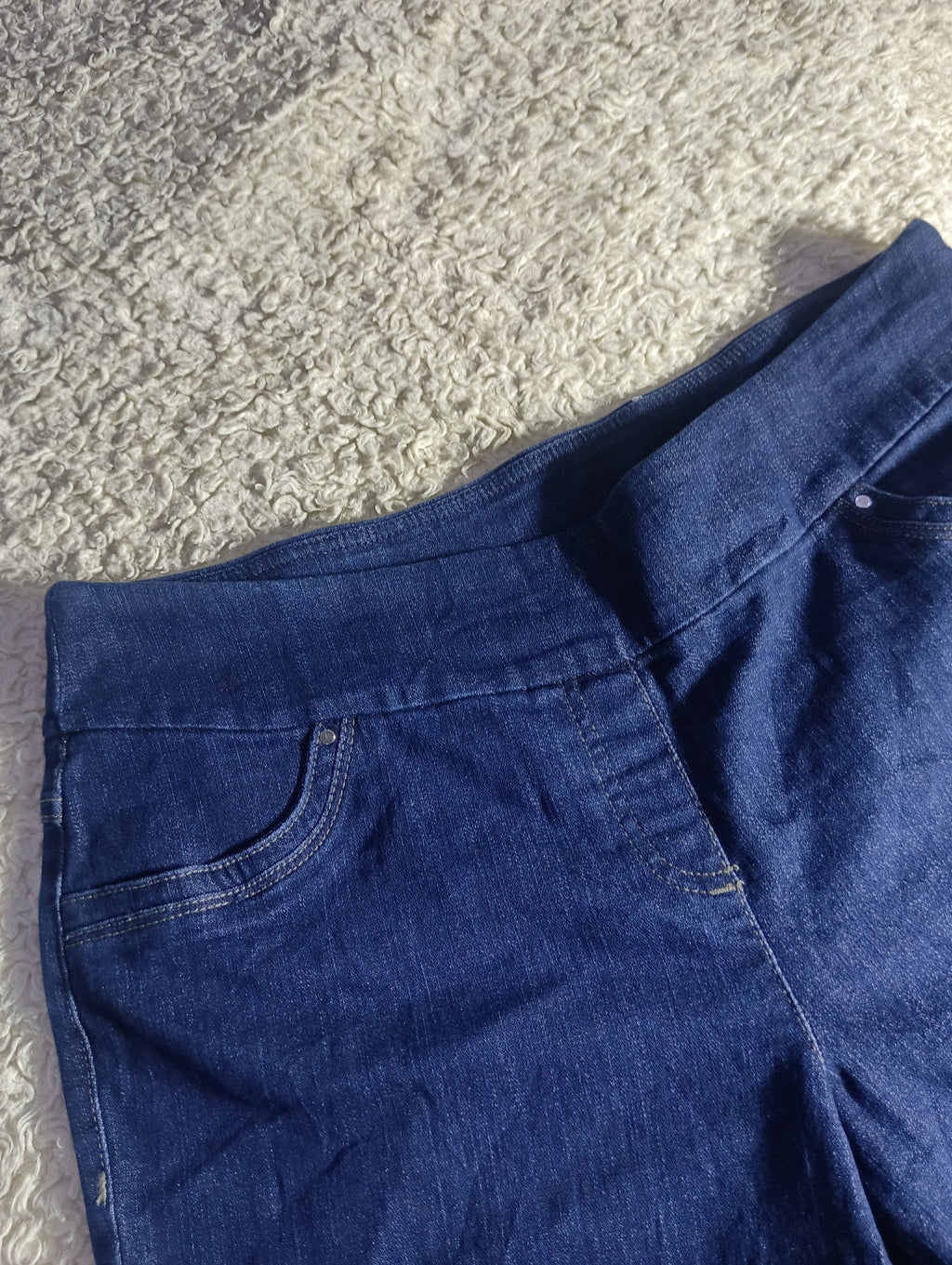 women jean short (DEEP BLUE)