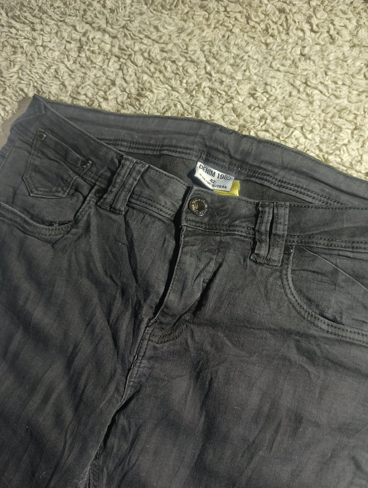 women jeans (Black)