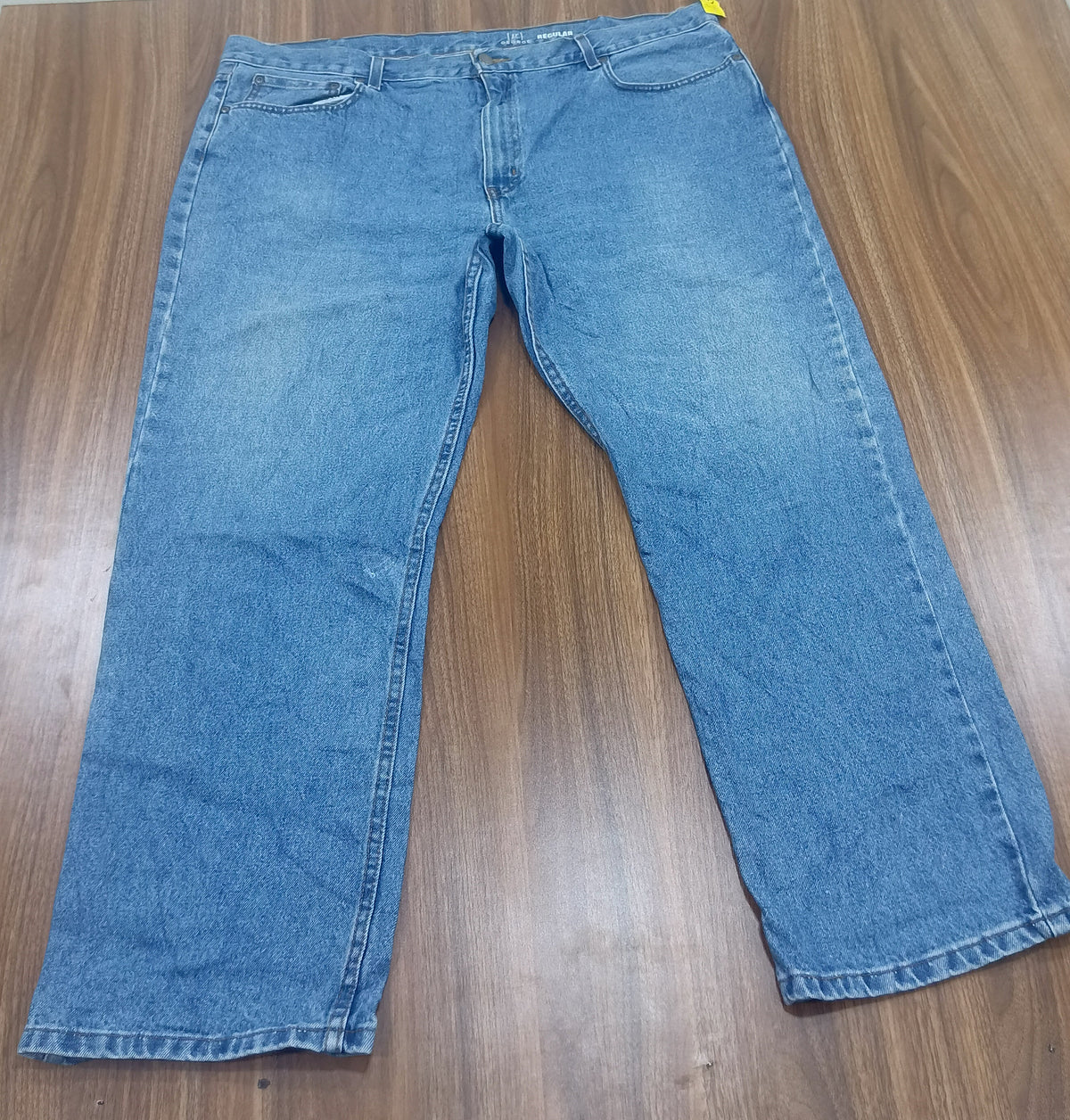 Men's Thrift Straight-Leg Jeans- light blue denim jeans