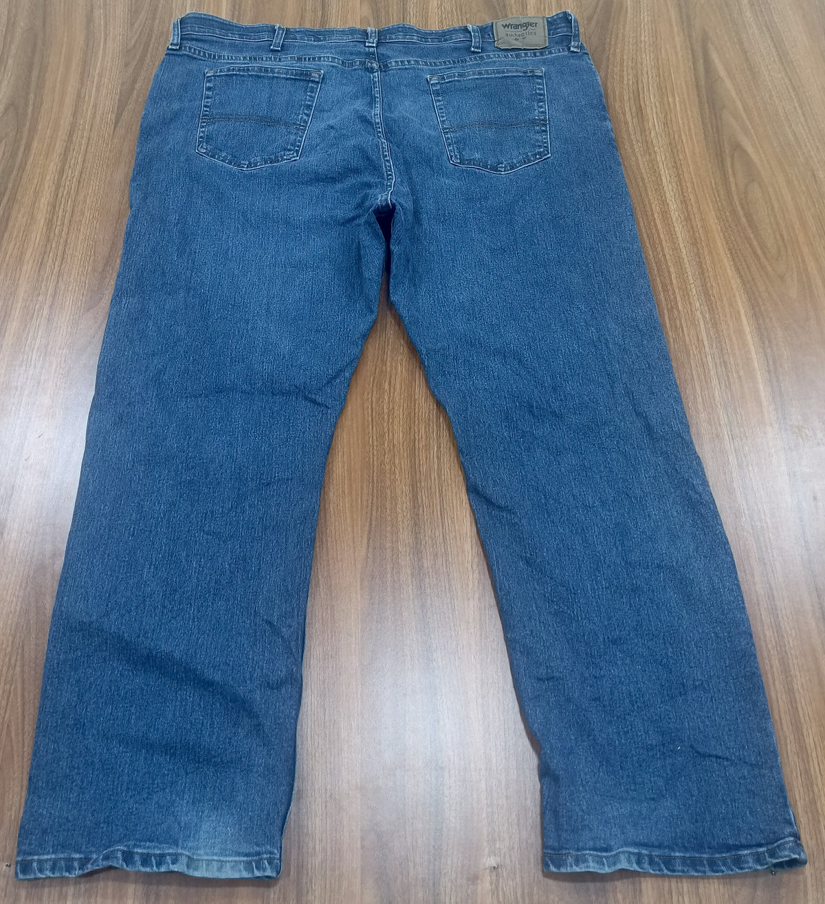 Men's Wrangler Thrift Straight-Leg Jeans- blue denim