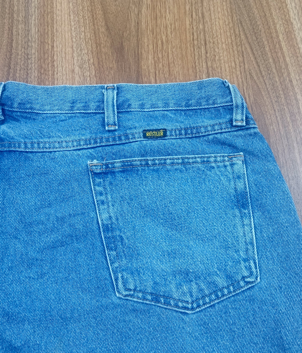 Men's Rustler Thrift Straight-Leg Jeans- light blue denim jeans