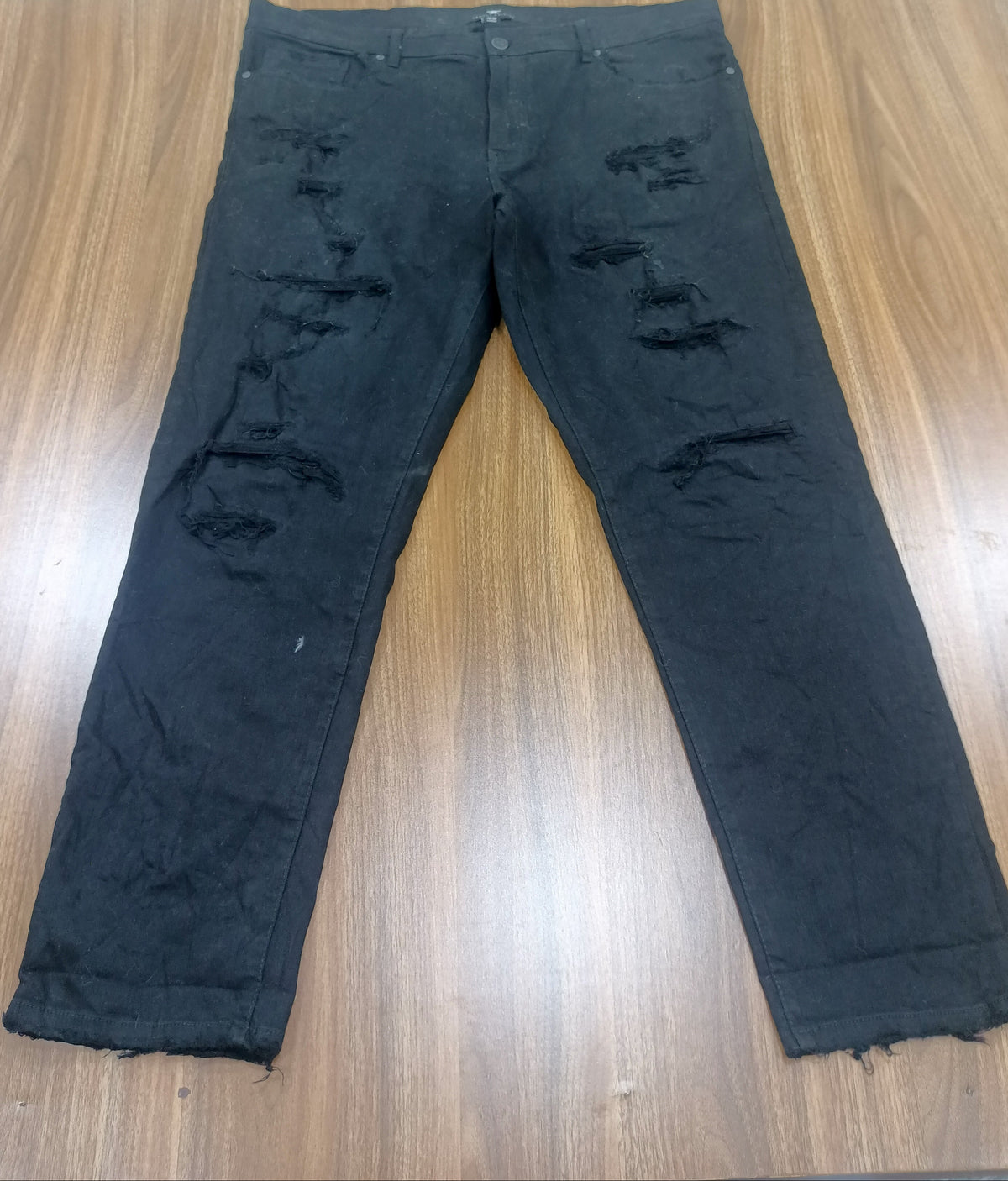 Men's  Thrift Straight-Leg Jeans-  Black