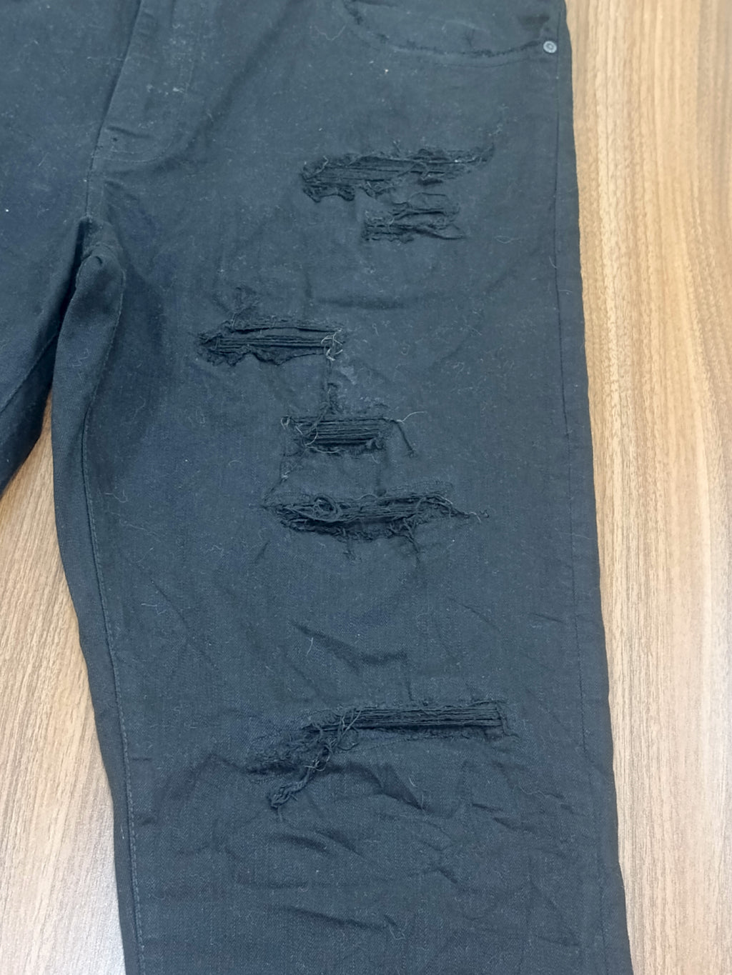 Men's  Thrift Straight-Leg Jeans-  Black