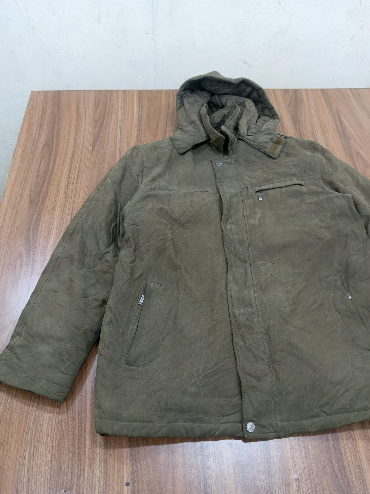 Unisex Winter Jacket -Puffer And Insulated Gilet-Thrift