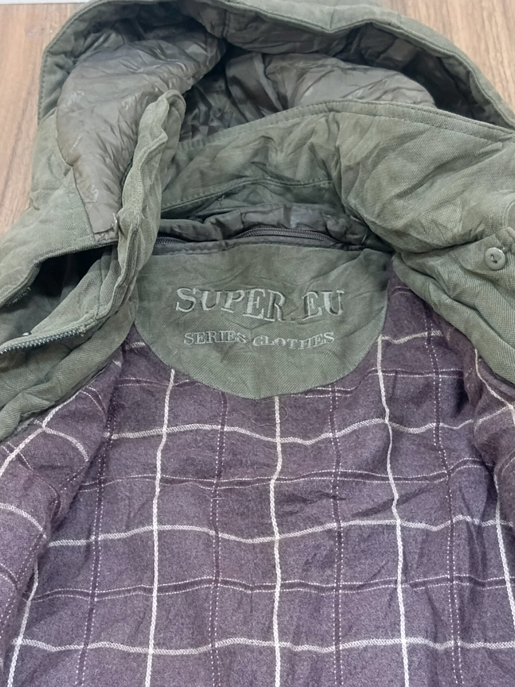 Unisex Winter Jacket -Puffer And Insulated Gilet-Thrift