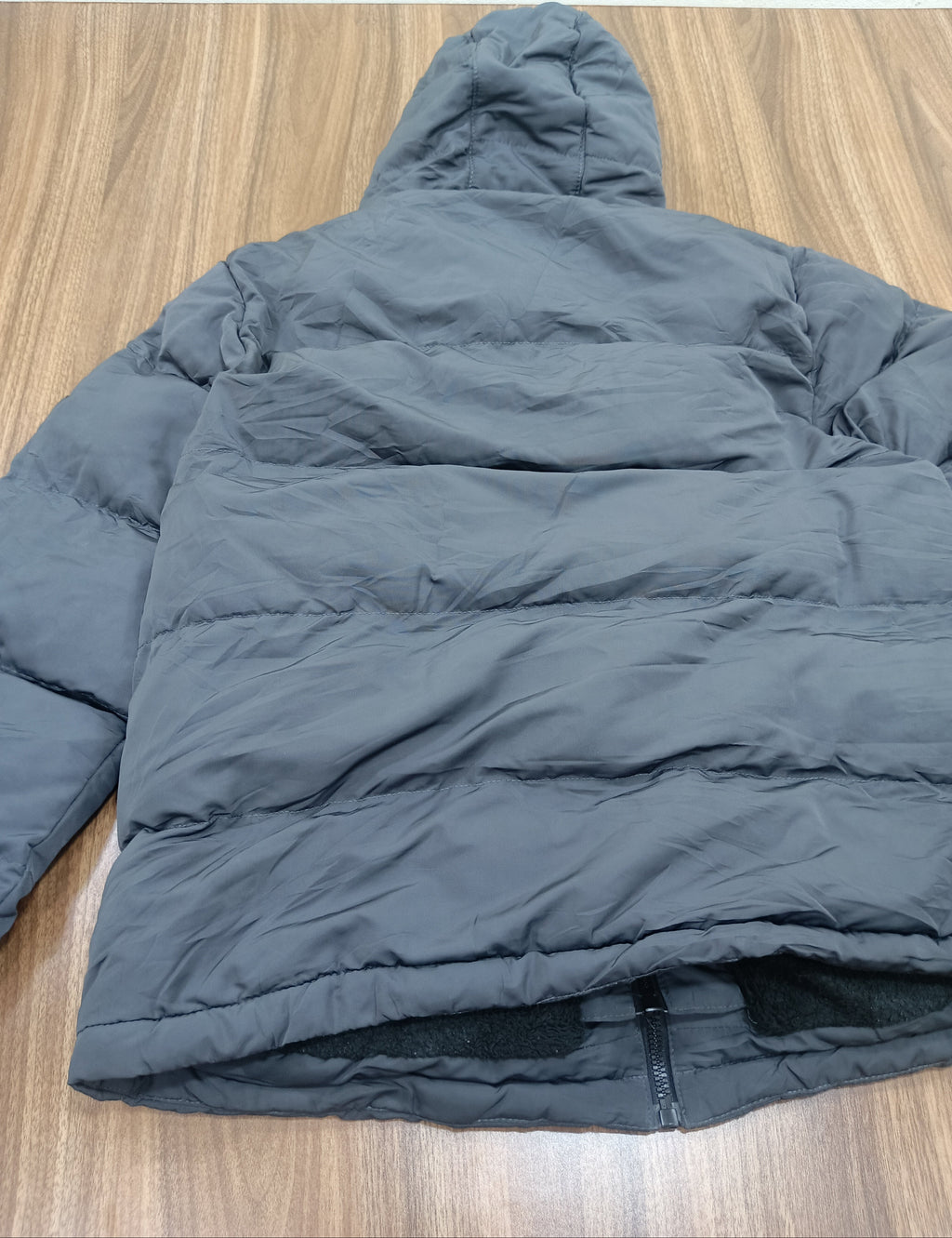 Unisex Winter Jacket -Puffer And Insulated Gilet-Thrift