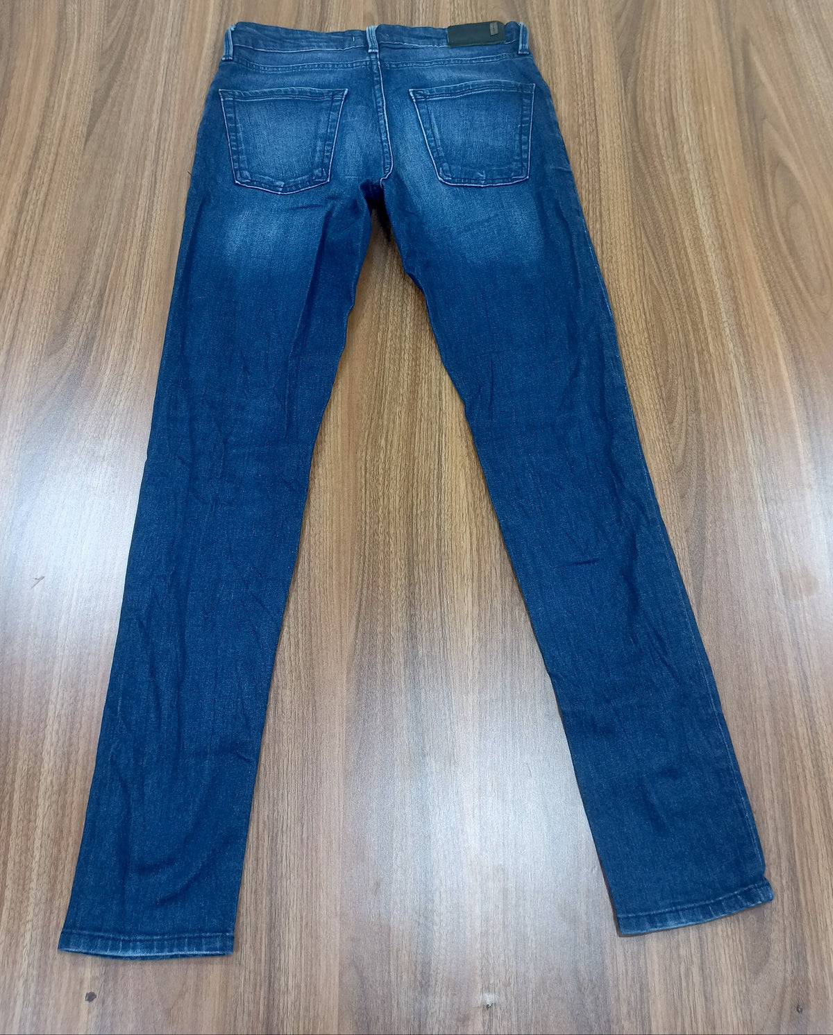 men's Fitted Leg Denim Jean-Thrift