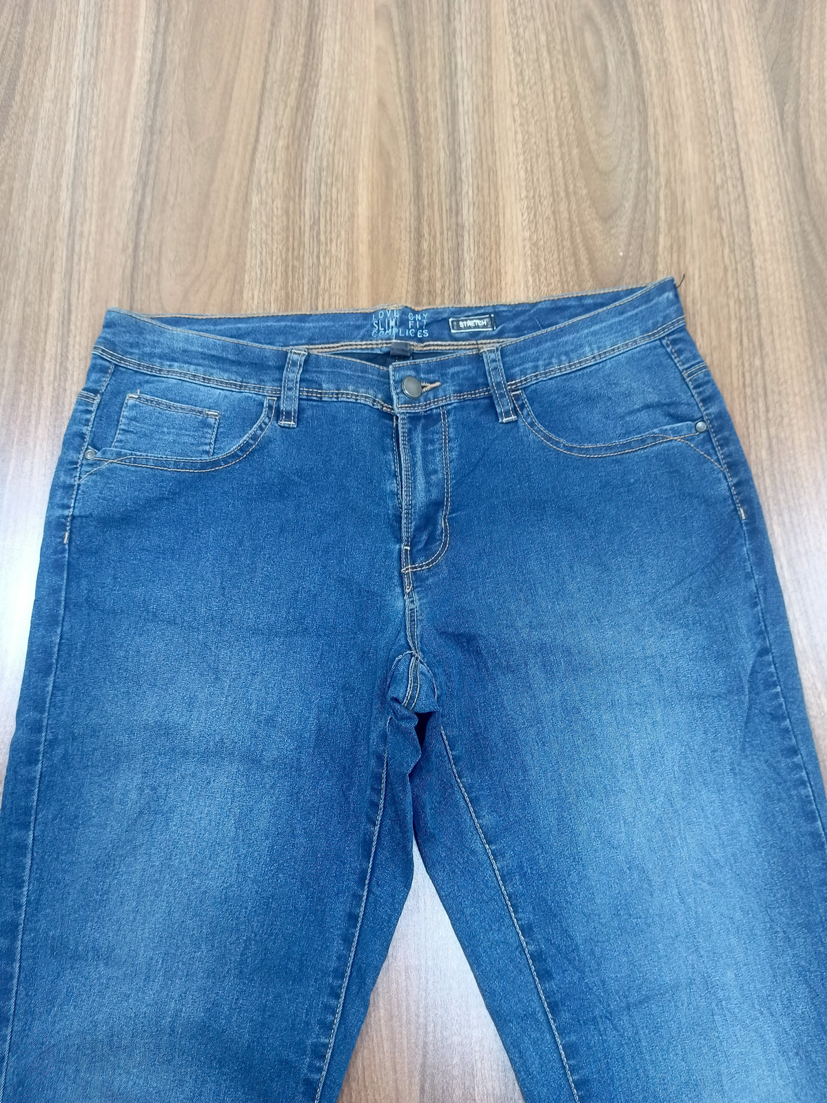 Woman Straight Leg- Denim jean-Thrift