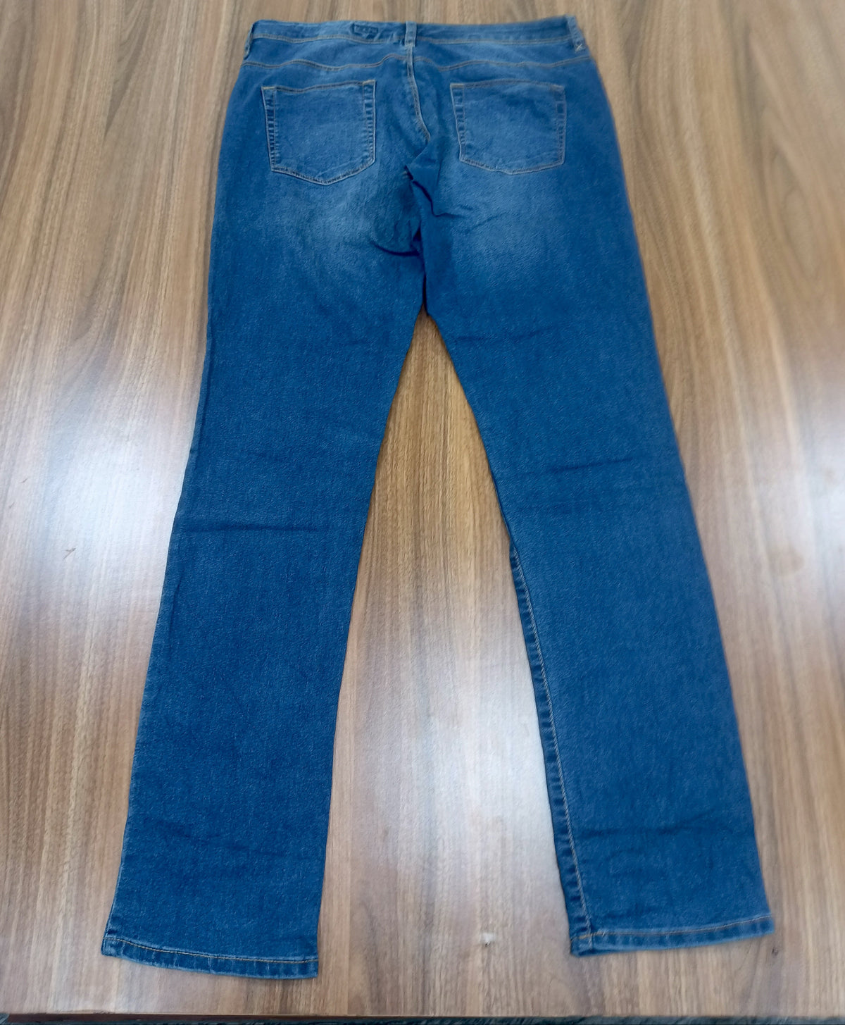 Woman Straight Leg- Denim jean-Thrift