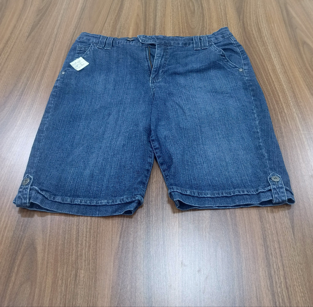 Women's Baggy Jean Shorts-Denim-Highwaist- Thrift