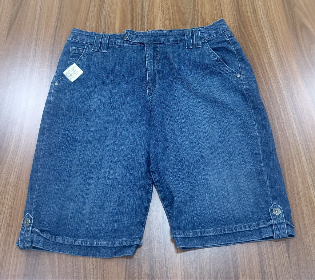 Women's Baggy Jean Shorts-Denim-Highwaist- Thrift