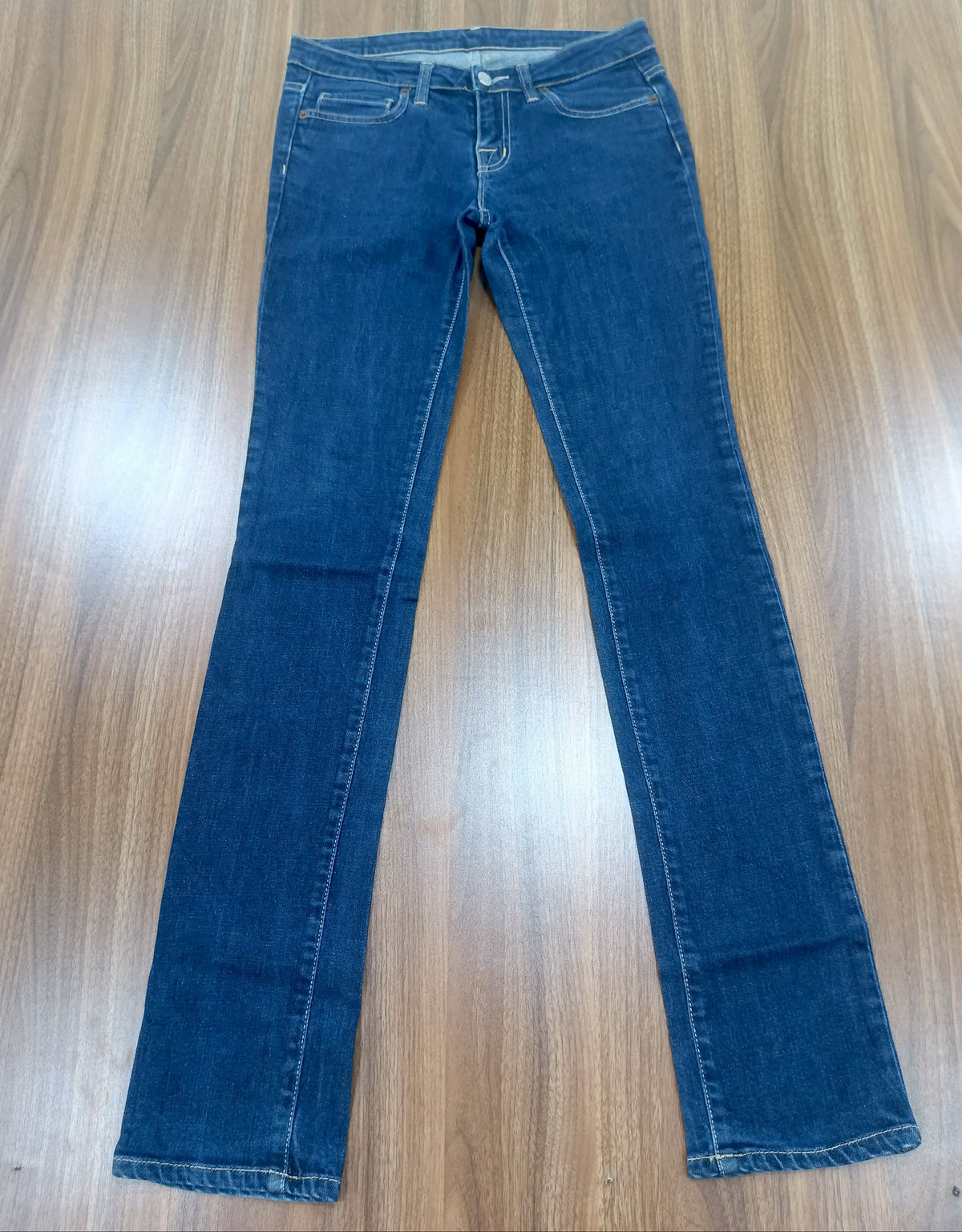 women's Straight Leg-Blue jean-Low Waist- Thrift