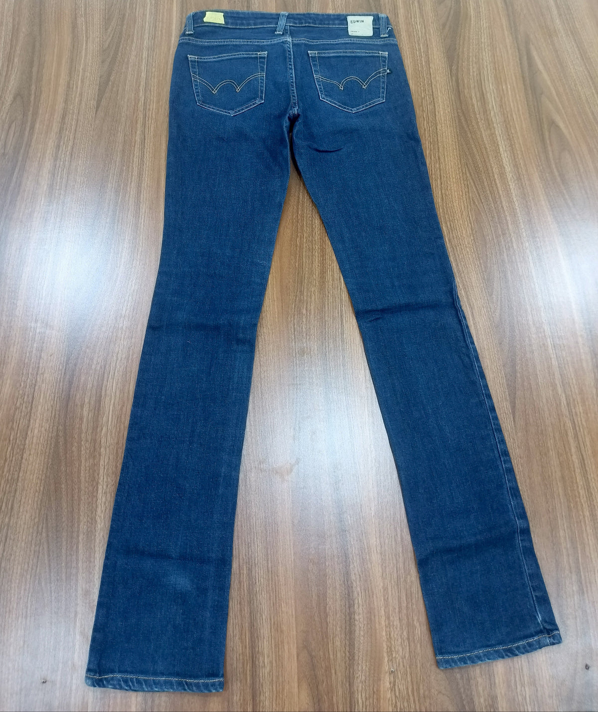 women's Straight Leg-Blue jean-Low Waist- Thrift