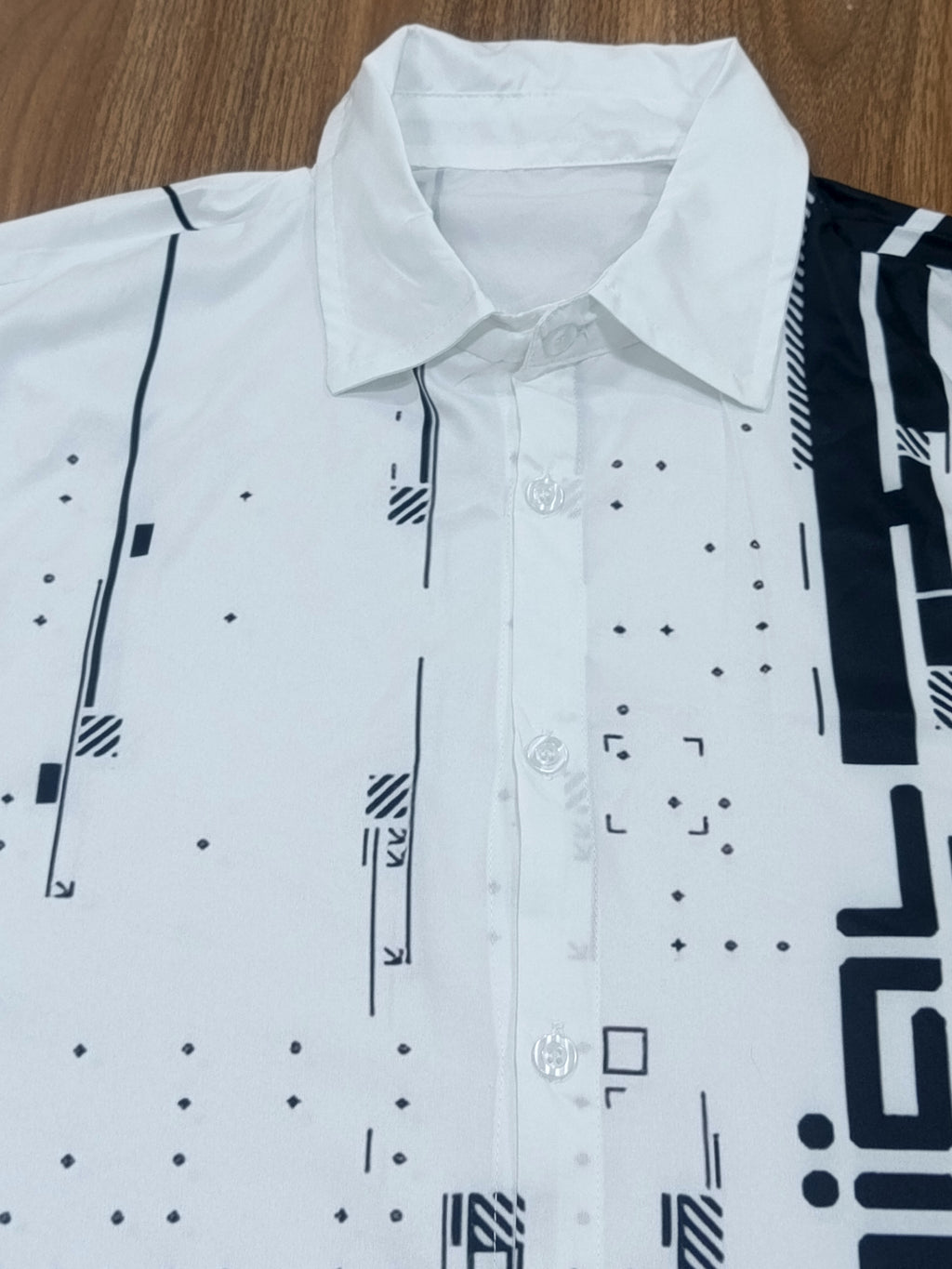 Men's Shirt-Vintage-Thrift