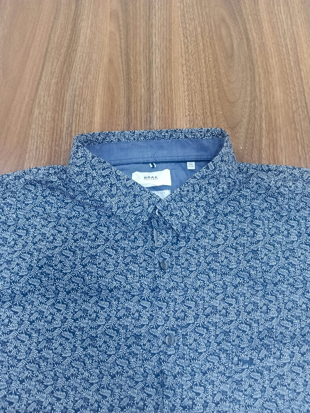 Men's Shirt-Vintage-Thrift
