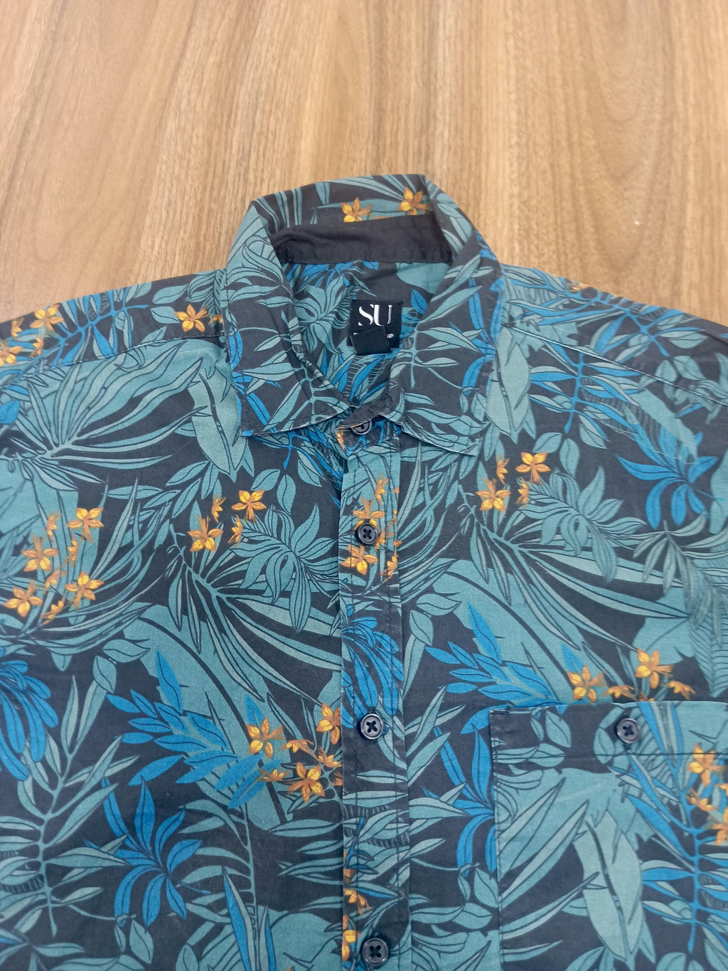 Men's Shirt-Vintage-Thrift