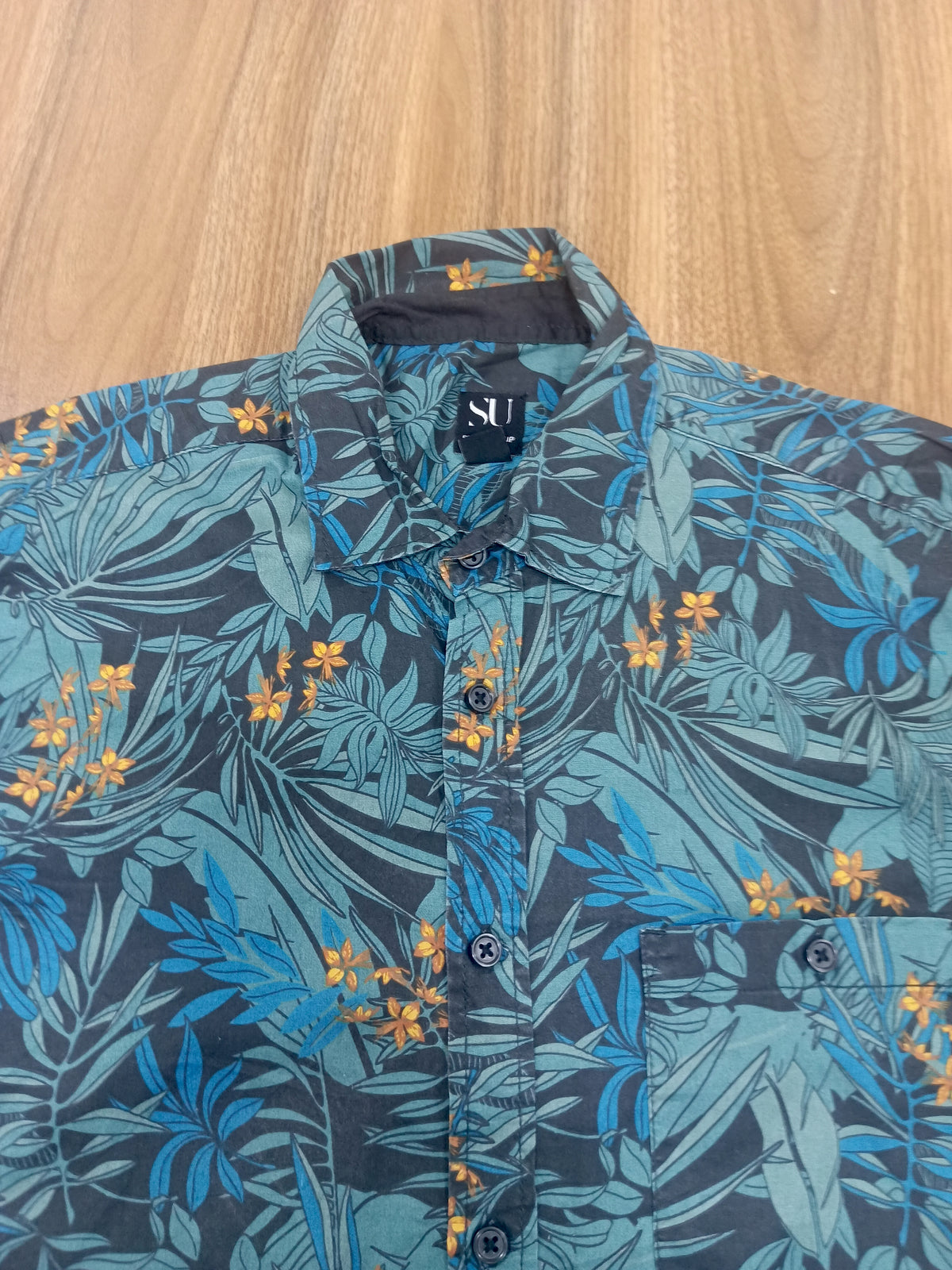 Men's Shirt-Vintage-Thrift