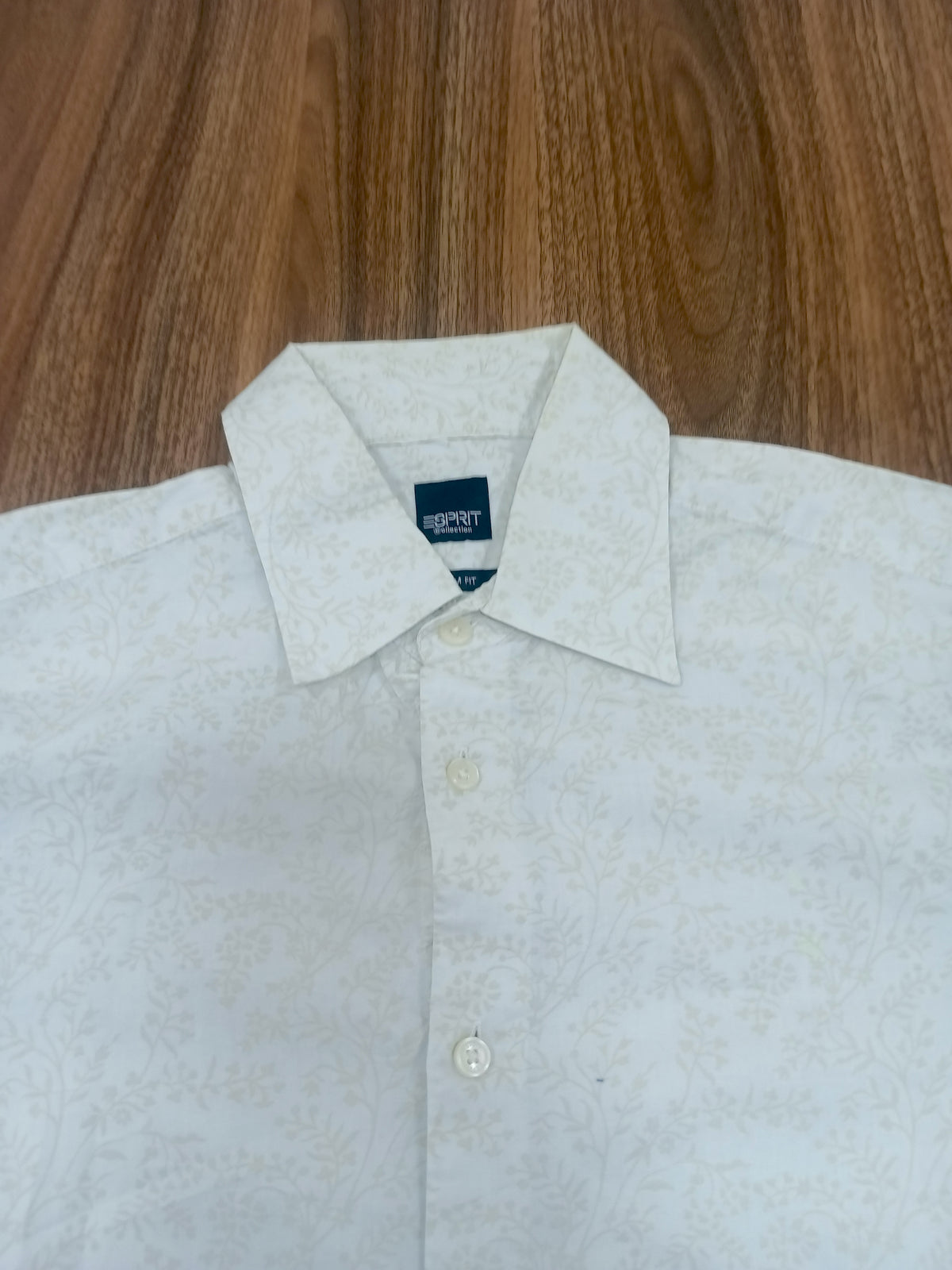 Men's Shirt-White-Pattern-Thrift