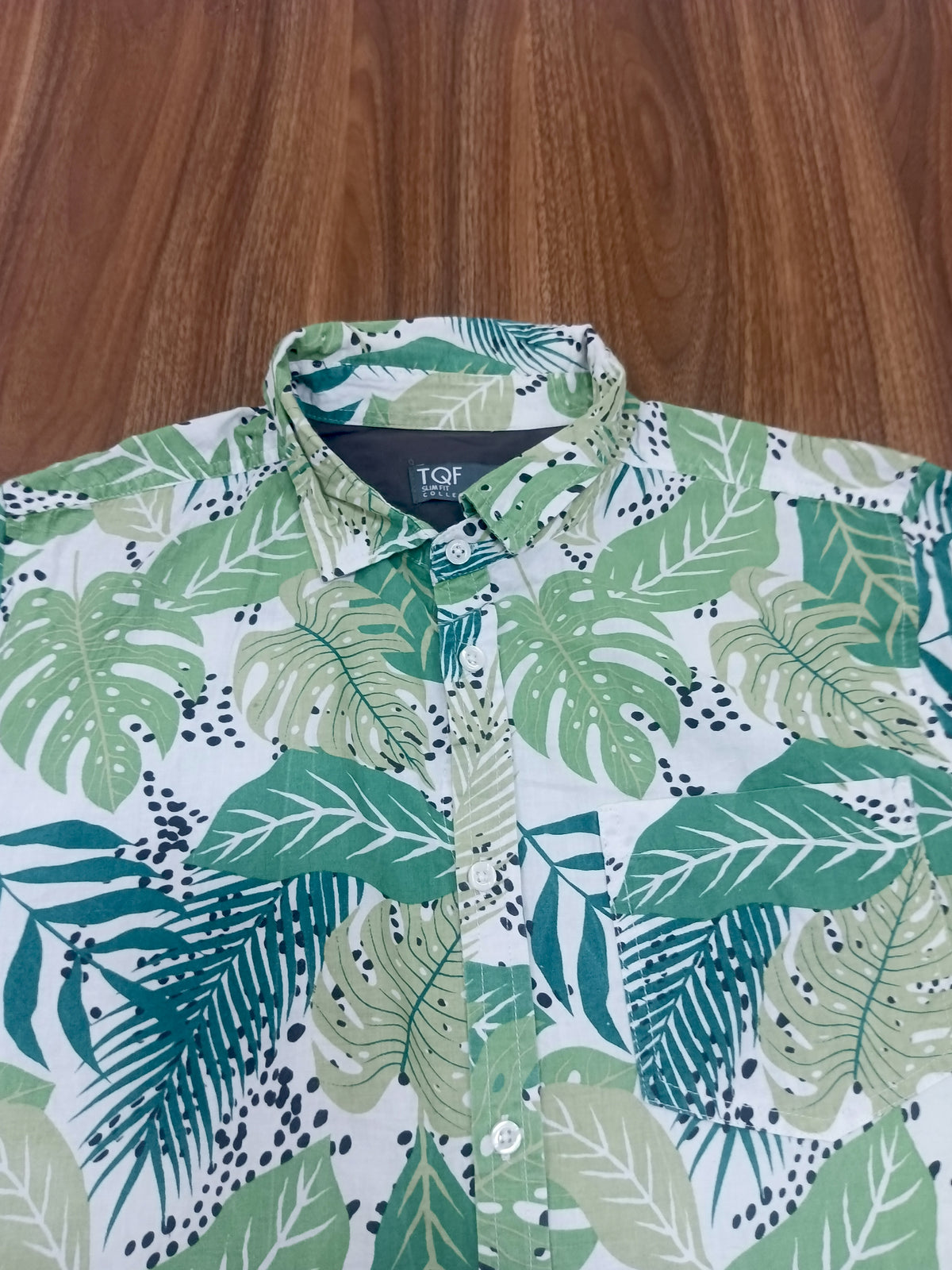 Men's Shirt-Vintage-Thrift